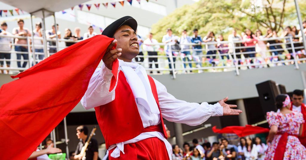 Cursos Extraacademicos Upc Danzas Peruanas