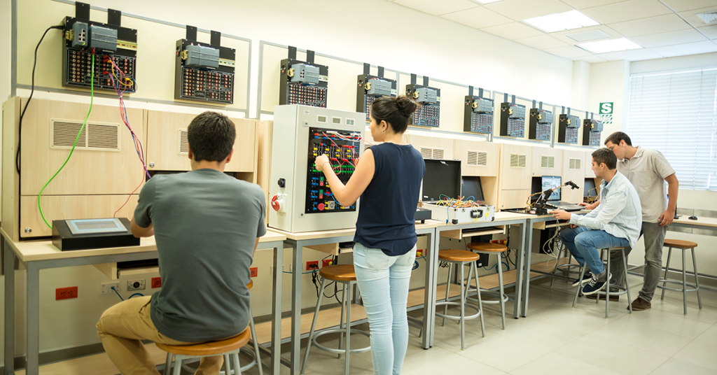 Laboratorios Ingenieria Universidad Upc Turs Virtuales Upc